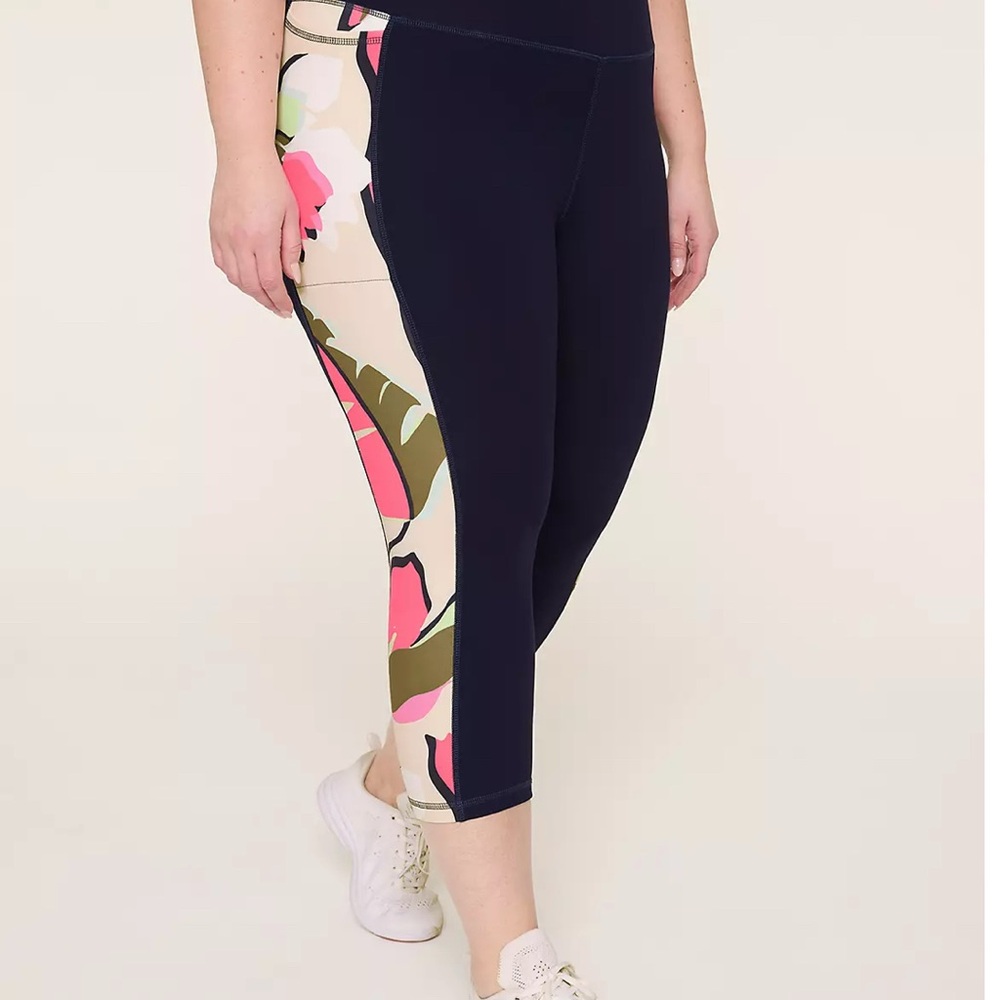 BRAND NEW Lane Bryant Floral Print Navy Leggings